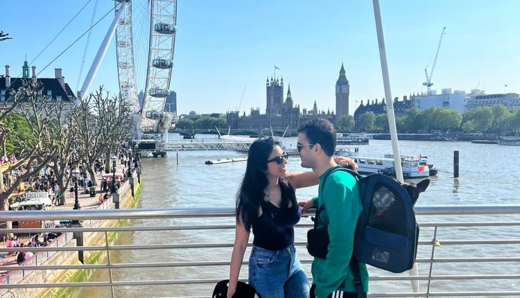kartik-and-roshni-1